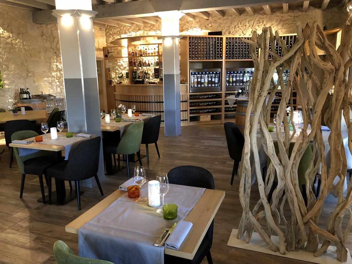 Pey La Tour - Logis Hotels & Restaurant Salleboeuf ภายนอก รูปภาพ